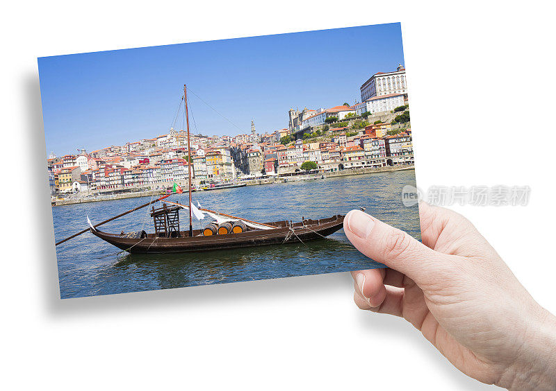 典型的葡萄牙木船，被称为barcos rabelos，过去用来运输著名的波尔图葡萄酒(波尔图-波尔图-葡萄牙-欧洲)-概念手握明信片